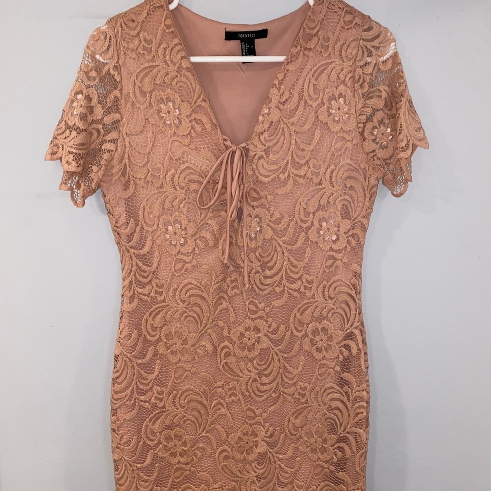 FOREVER 21 DRESS